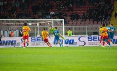 Il Lecce riacciuffa la Fiorentina (1-1) e tiene viva la lotta salvezza con la Cremonese   - Risultati e classifica