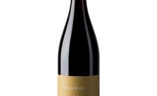 Tenuta Fessina Erse Rosso Etna Doc 2020: un rosso rubino tra frutti di bosco, pepe rosa e spezie