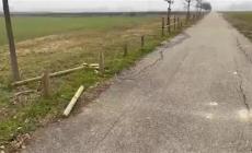 Ancora vandalismi, ecco come è ridotta la staccionata