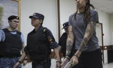 Mosca libera la star della Nba Griner, scambio con Viktor Bout