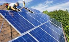 Boom di impianti fotovoltaici ma troppi freni dalla burocrazia