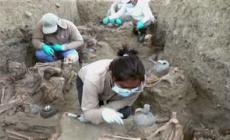 Peru', archeologi scoprono una tomba collettiva precolombiana