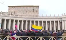 Migranti, Papa Francesco: "Prevalgano comprensione e dialogo"