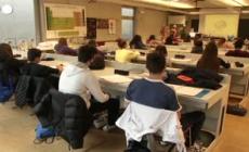 Covid, caos scuola: "Tutti a casa con un contagiato". Anzi, no