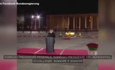 Merkel: "Guardare sempre il mondo con gli occhi degli altri"