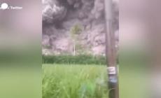 Indonesia: si risveglia il vulcano Semeru, migliaia di evacuati