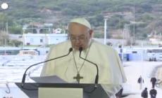 Papa: "Il Mediterraneo sta diventando un freddo cimitero senza lapidi"