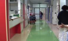 Partoriscono quattro no vax, una e' grave