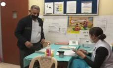Covid India, iniziata la somministrazione della terza dose di vaccino