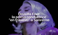 Chi è Drusilla Foer, la prima conduttrice "en travesti" a Sanremo - Video