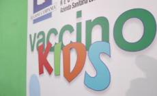 Idea vaccini a scuola. Ministero Istruzione: "Prolungare anno? Valuteremo"