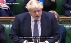 Covid: Boris Johnson ammette colpe e si scusa per incontro nel giardini di Downing Street