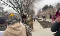 Kabul, spray al peperoncino contro alcune donne che manifestavano