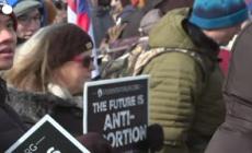 Washington, migliaia di persone alla protesta contro l'aborto "March for Life"