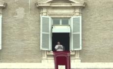 Papa "Dolore morti in mare, non li sbarcano in nome di Dio"