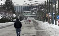 Grecia, forti disagi per la pesante nevicata su Atene