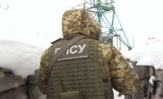 Guardie di frontiera ucraine pattugliano il confine con la Russia