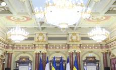 Macron a Kiev: "Putin mi ha detto che non ci sara' escalation"