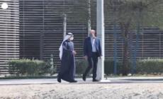 Il principe William in visita negli Emirati Arabi