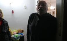 Roma, i genitori dell'uomo ucciso sotto casa: "Nostro figlio incensurato, non sappiamo"