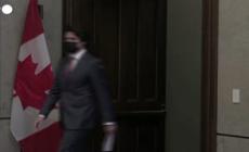 Trudeau usa il pugno di ferro contro le proteste no-vax
