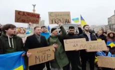Giornata dell'Unita' in Ucraina, a Kiev inno e bandiere al vento
