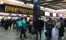 Maltempo, la tempesta Eunice colpisce la Gran Bretagna: interrotti i collegamenti ferroviari