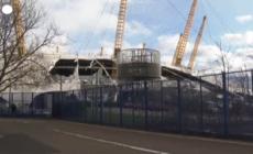Tempesta Eunice, divelto il tetto della O2 Arena di Londra