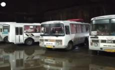 Ucraina, fuga da Donetsk: gli abitanti lasciano la citta' sugli autobus