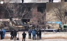 Iran, jet militare si schianta contro una scuola: 3 morti
