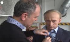 Ucraina, Parigi: rimossa la statua di cera di Putin al museo Grevin