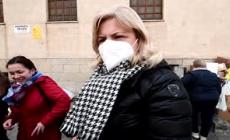 Ucraina, a Genova Olena riabbraccia la figlia incinta di due gemelli