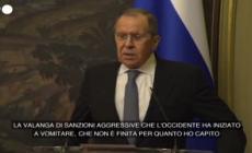 Ucraina, Lavrov: "La valanga di sanzioni dell'Occidente richiede considerazione degli avvocati"