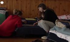 Ucraina, la scuola al confine con l'Ungheria ospita gli orfani in fuga dalla guerra