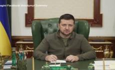 Ucraina, Zelensky: "Il bombardamento a Mariupol e' la prova che il genocidio e' in corso"