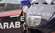 Cedono la  figlia 14enne ad un  amico per cibo e soldi, tre arresti
