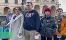 Ucraina, russo fuggito in Italia: "I miei genitori credono a Putin e non a me"