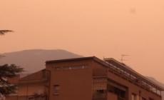 Il cielo arancione sopra Bolzano