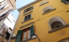 Sfratti a Napoli, la storia di Vincenzo e Marina: "Siamo invalidi, non sappiamo dove andare"