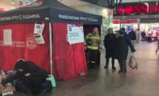 Ucraina, l'accoglienza dei profughi alla stazione di Varsavia