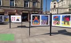Putin come Hitler, a Lublino opere d'arte contro la guerra