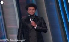 Ucraina, Zelensky interviene ai Grammy: "Aiutateci, ma non con il silenzio"