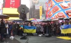 New York, l'esibizione degli attori di Broadway a sostegno dell'Ucraina