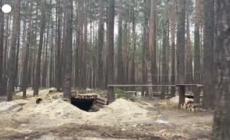 Campo base russo abbandonato in una foresta vicino a Kiev