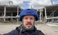 Ucraina, tra le macerie dell'aeroporto di Mykolaiv