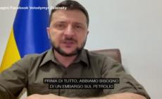 Energia, Zelensky: "L'Ue smetta di sponsorizzare la macchina da guerra russa"