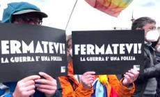 Marcia Perugia Assisi per l'Ucraina: "fermatevi"