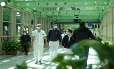 Curve Covid stabili. Verso l'estate senza mascherine