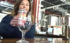 Usa, una birra che deride Putin serve a raccogliere fondi per l'Ucraina