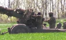 Soldati ucraini lanciano missili dall'Oblast di Mykolaiv